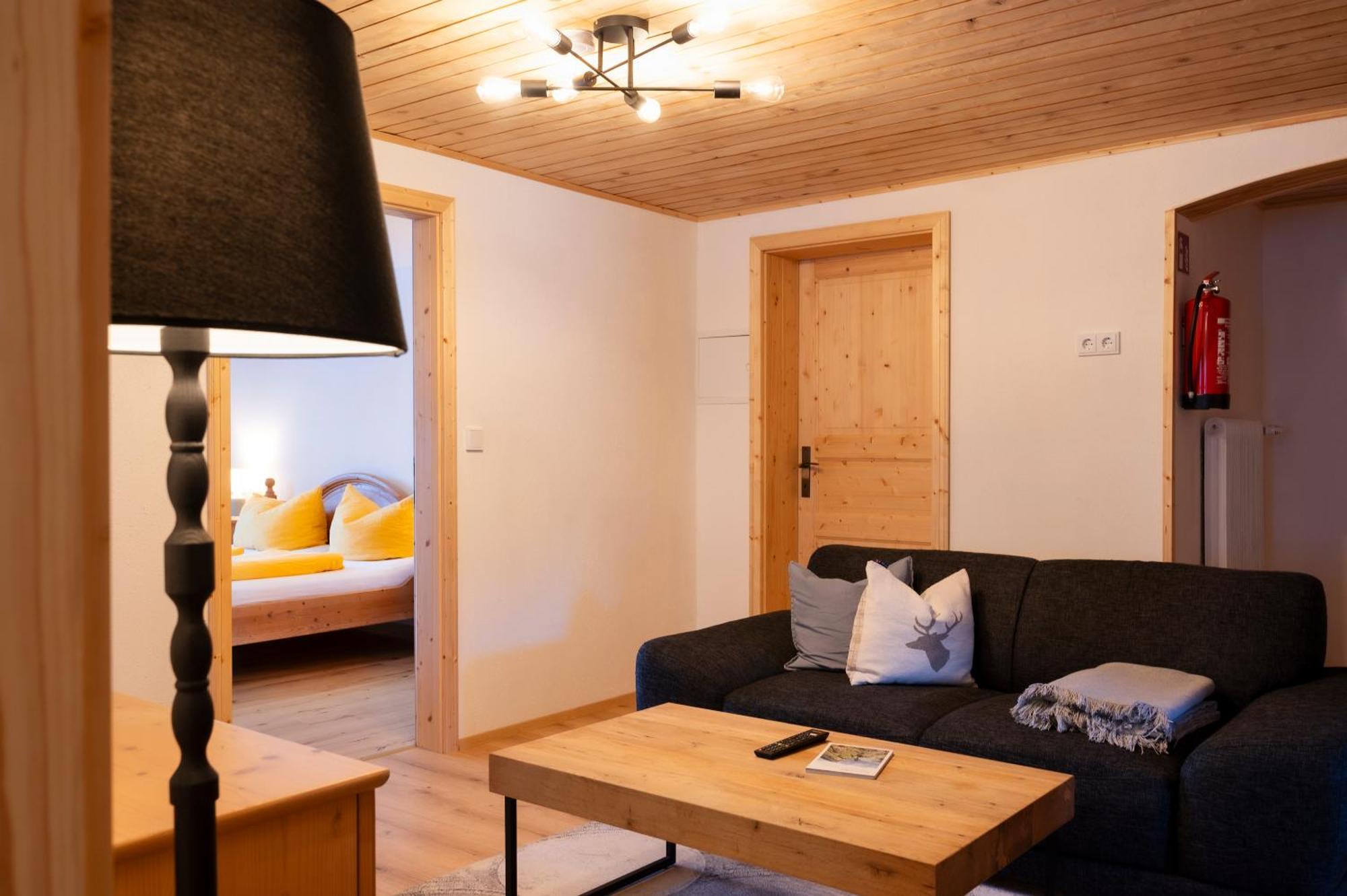 Haus Barbara Appartement Wald am Arlberg Buitenkant foto